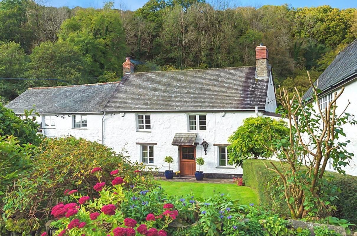 Bratton Mill Farmhouse Bratton Fleming Exterior foto